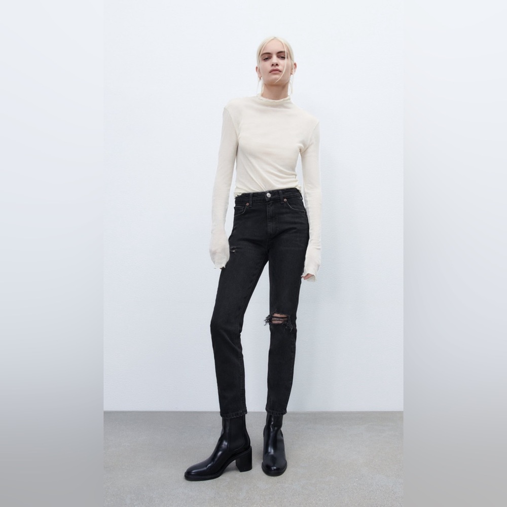 NWT Zara Ripped Ankle Slim Distressed Ripped Knee Jeans US 6
